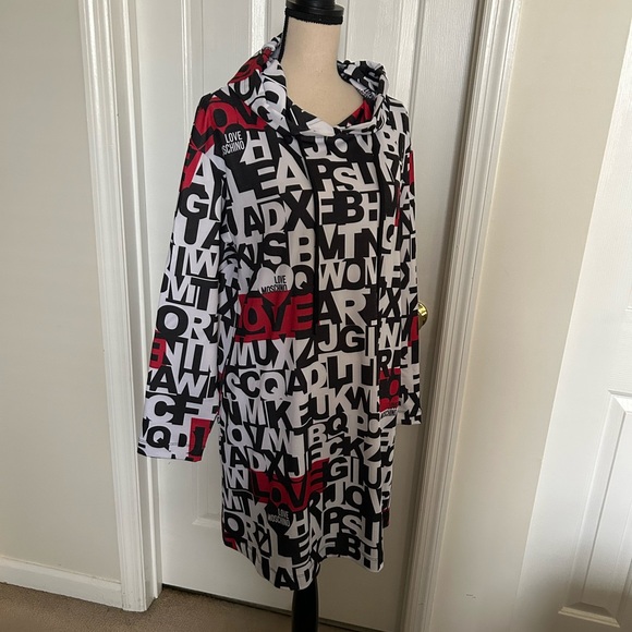Love Moschino Alphabet Logo Print Hooded Long Sleeves Art To Wear Shirt Dress - Picture 6 of 15